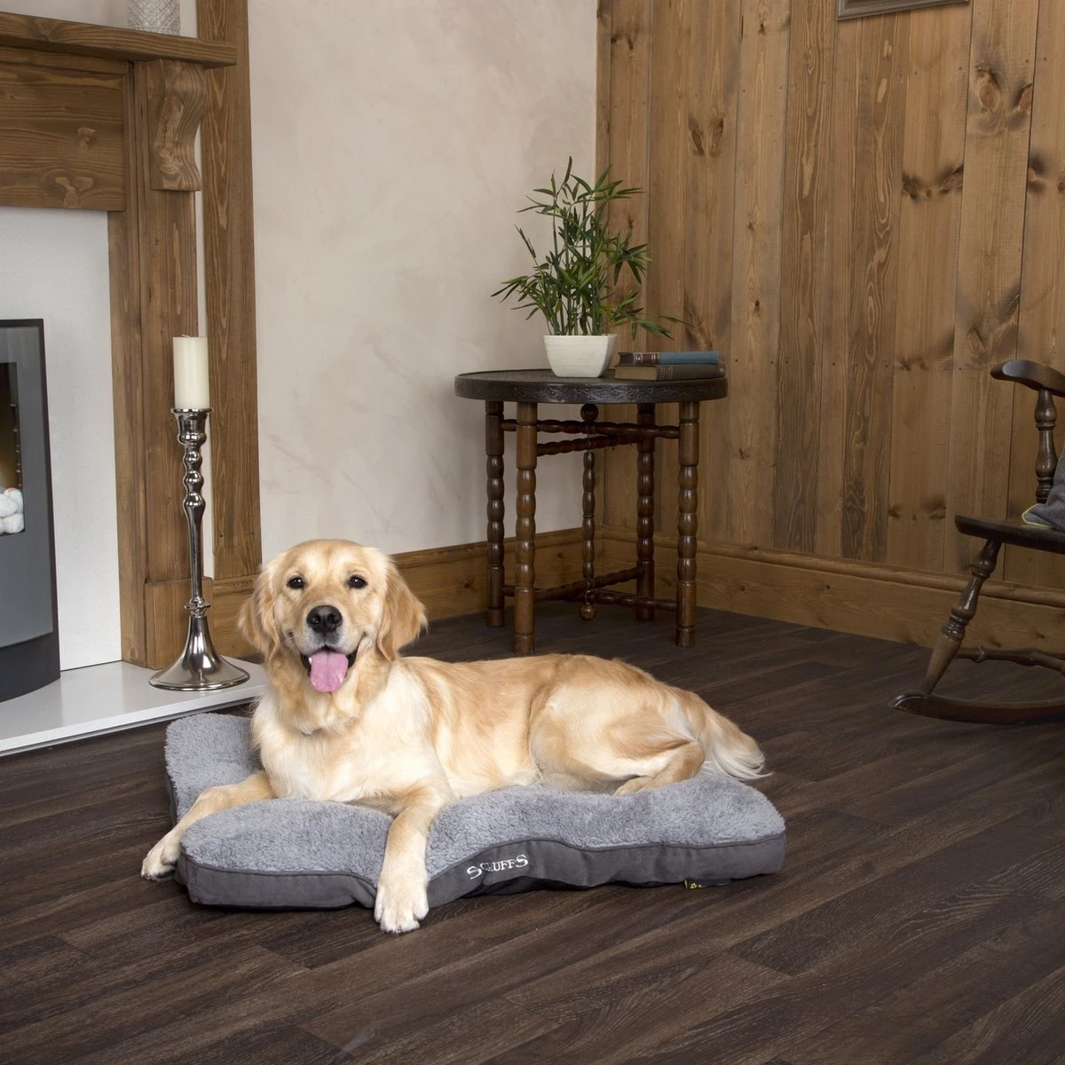 Scruffs Cosy - Comfortabel Hondenkussen In Grijs, Beige Of Karamel - Met Imitatie Suède Buitenvoering En Superzachte Binnenvoering - 100 X 70 Cm - Grijs 11 Scruffs Cosy - Comfortabel Hondenkussen In Grijs, Beige Of Karamel - Met Imitatie Suède Buitenvoering En Superzachte Binnenvoering - 100 X 70 Cm - Grijs - Afbeelding 11